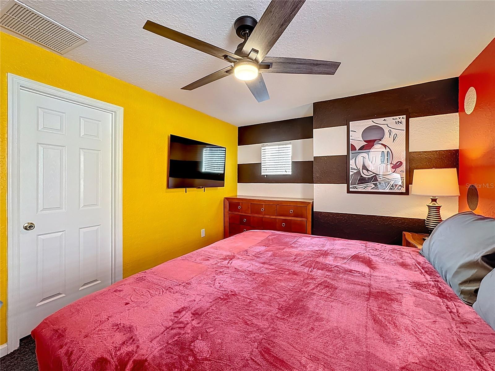 Image 52 of 100 For 7788 Basnett Circle