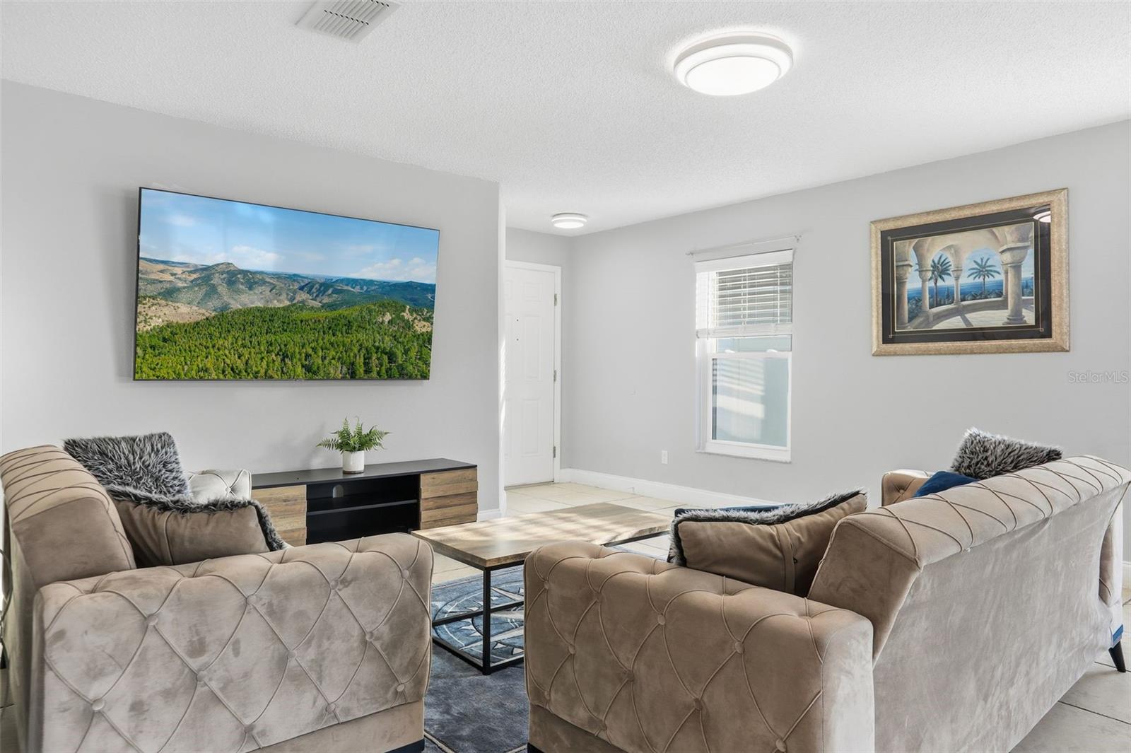 Image 12 of 45 For 429 Rona Lane