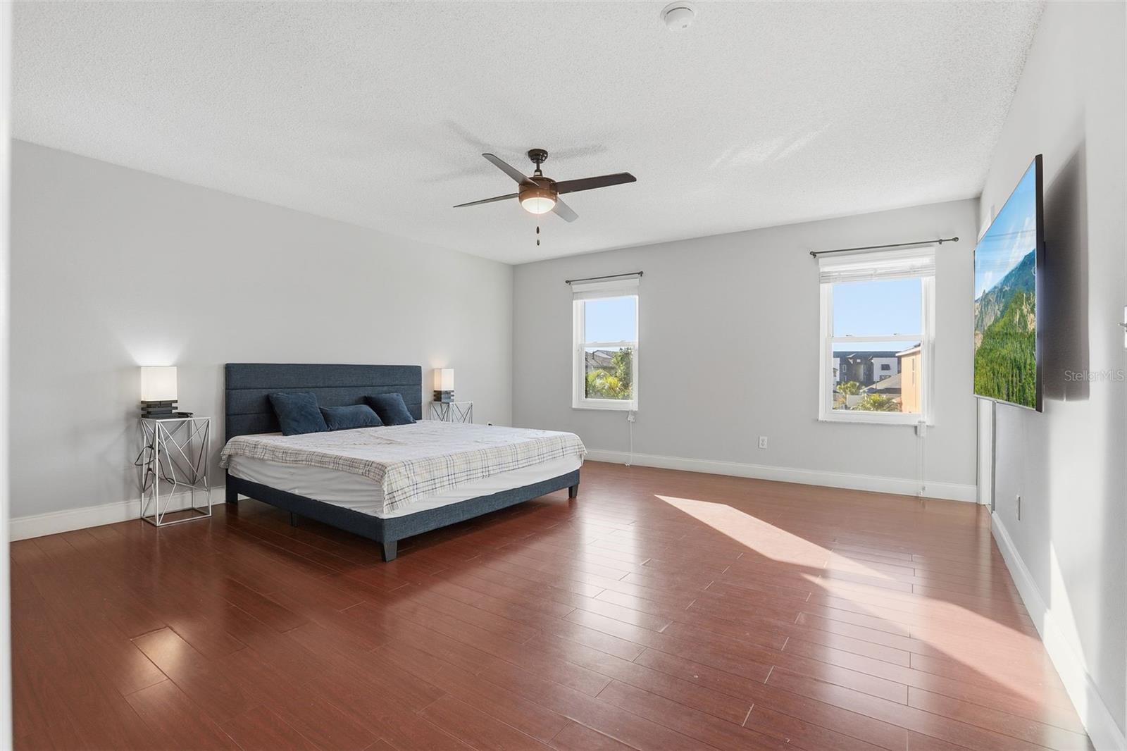 Image 20 of 45 For 429 Rona Lane