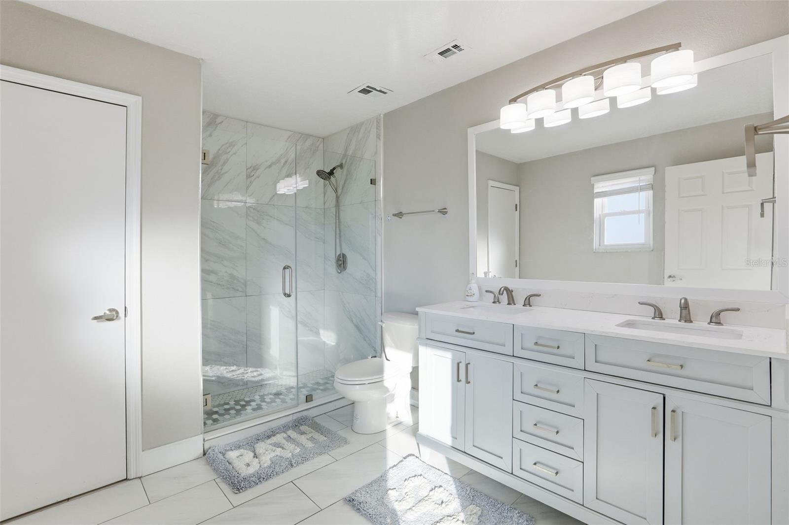 Image 23 of 45 For 429 Rona Lane