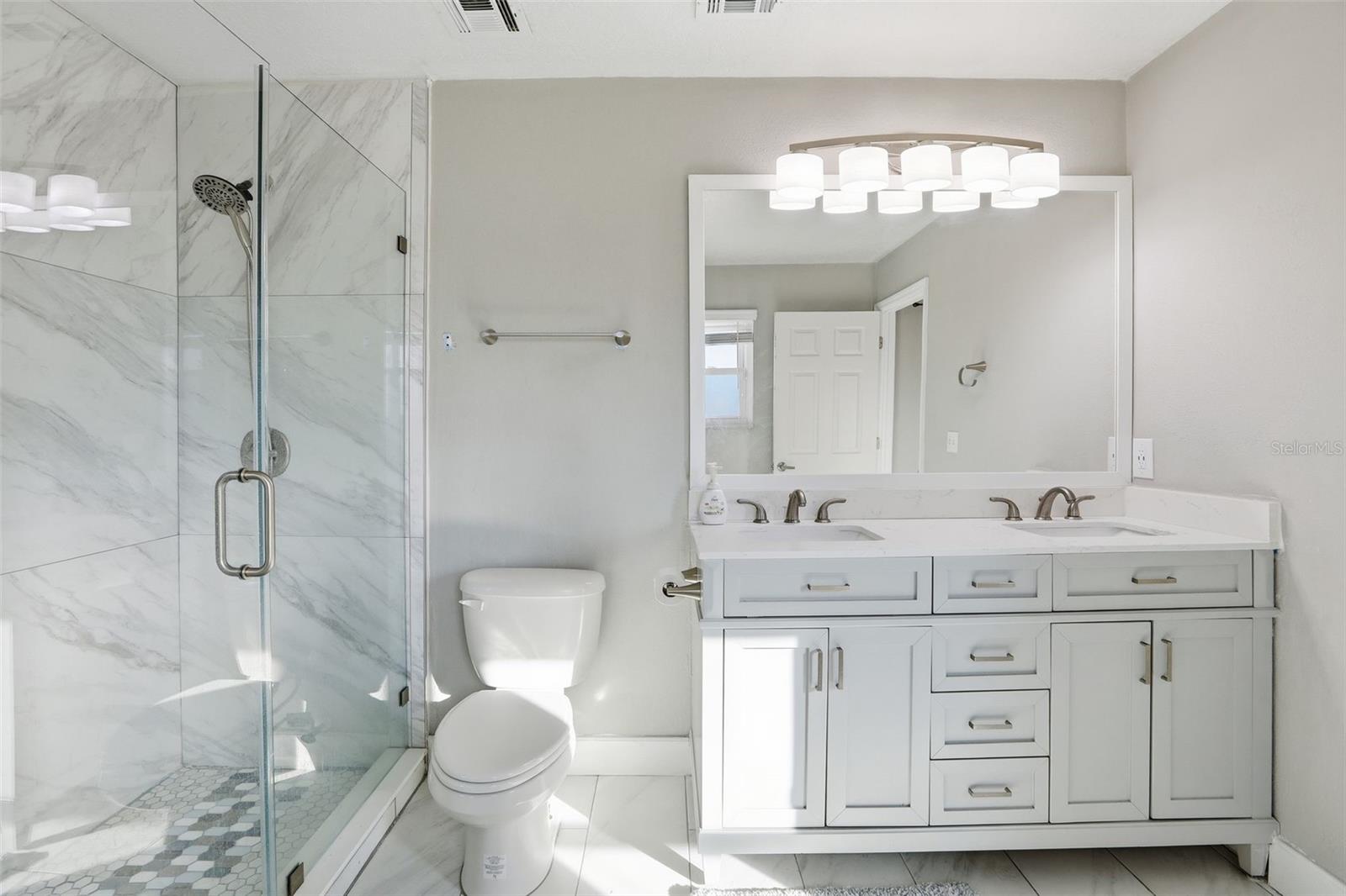 Image 24 of 45 For 429 Rona Lane