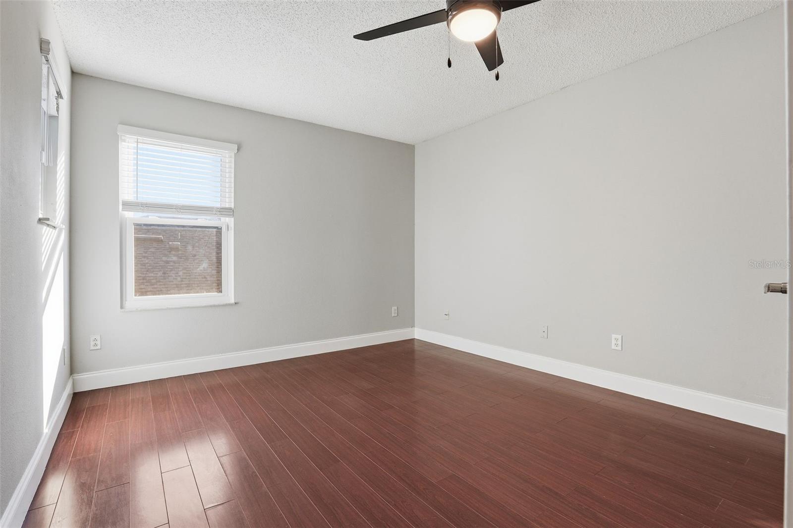 Image 30 of 45 For 429 Rona Lane