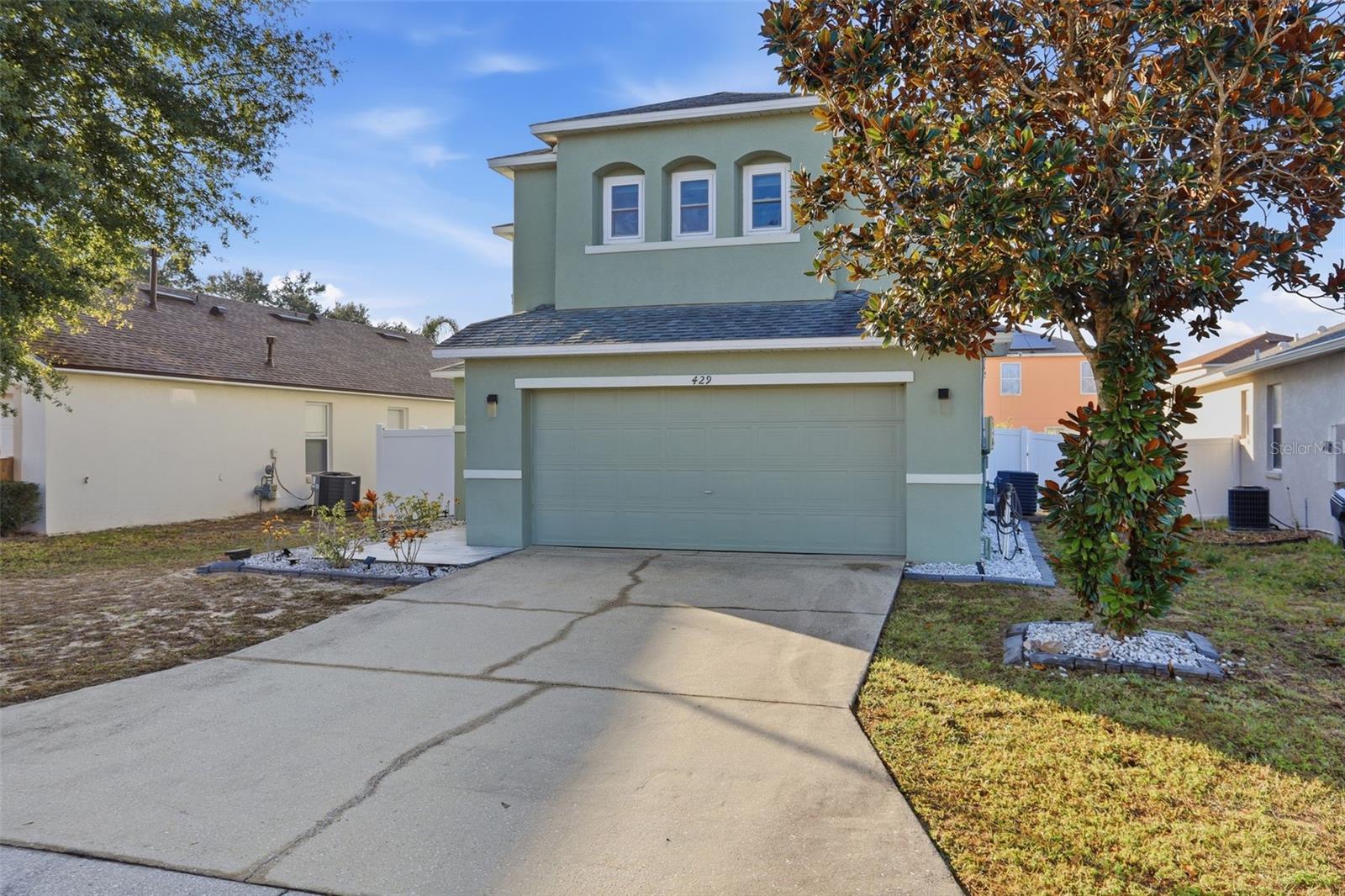 Image 9 of 45 For 429 Rona Lane