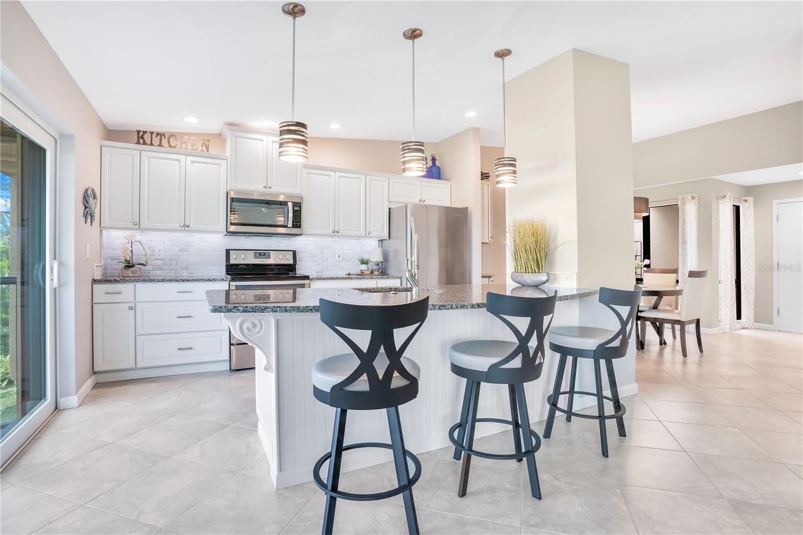 Image 17 of 66 For 4013 Catalina Drive 4013