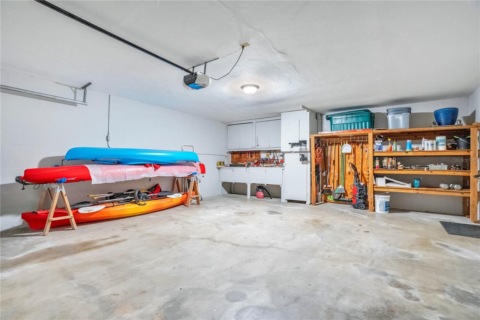 Image 39 of 66 For 4013 Catalina Drive 4013