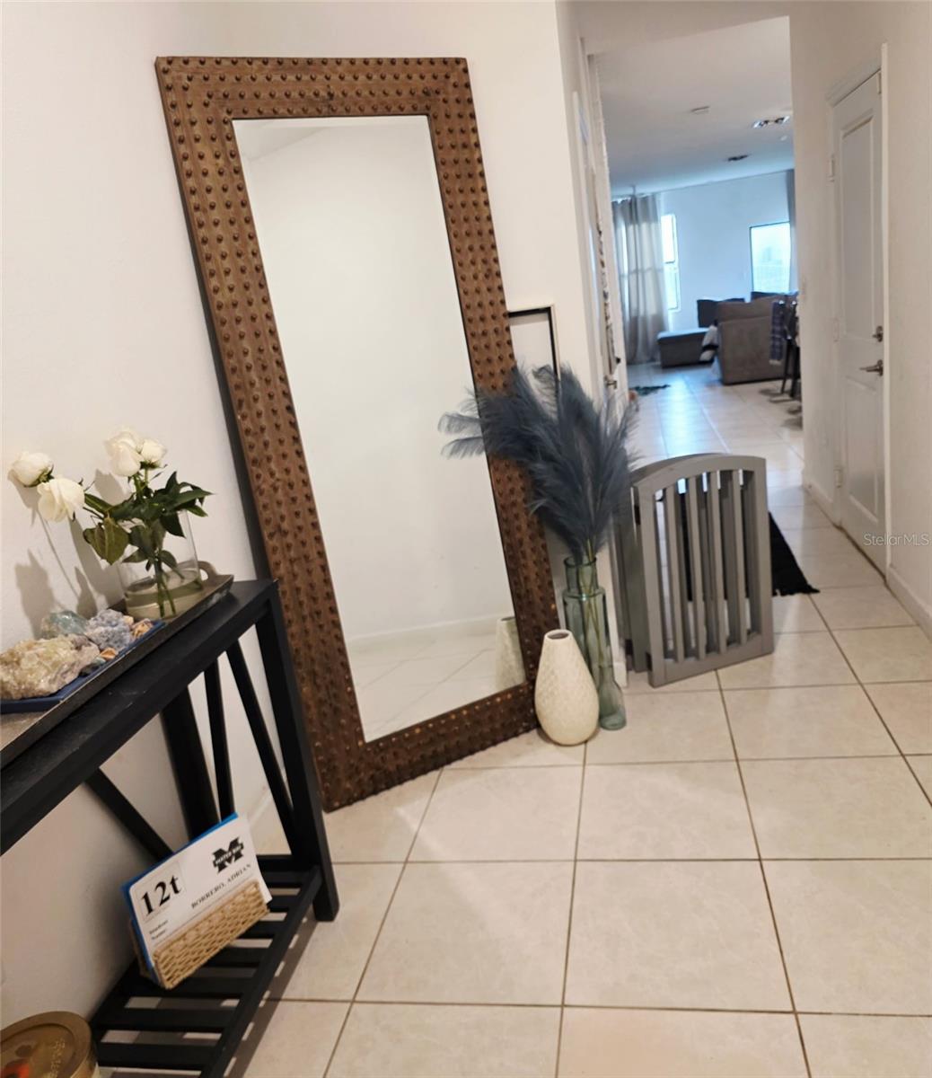 Image 4 of 10 For 25190 107th Avenue