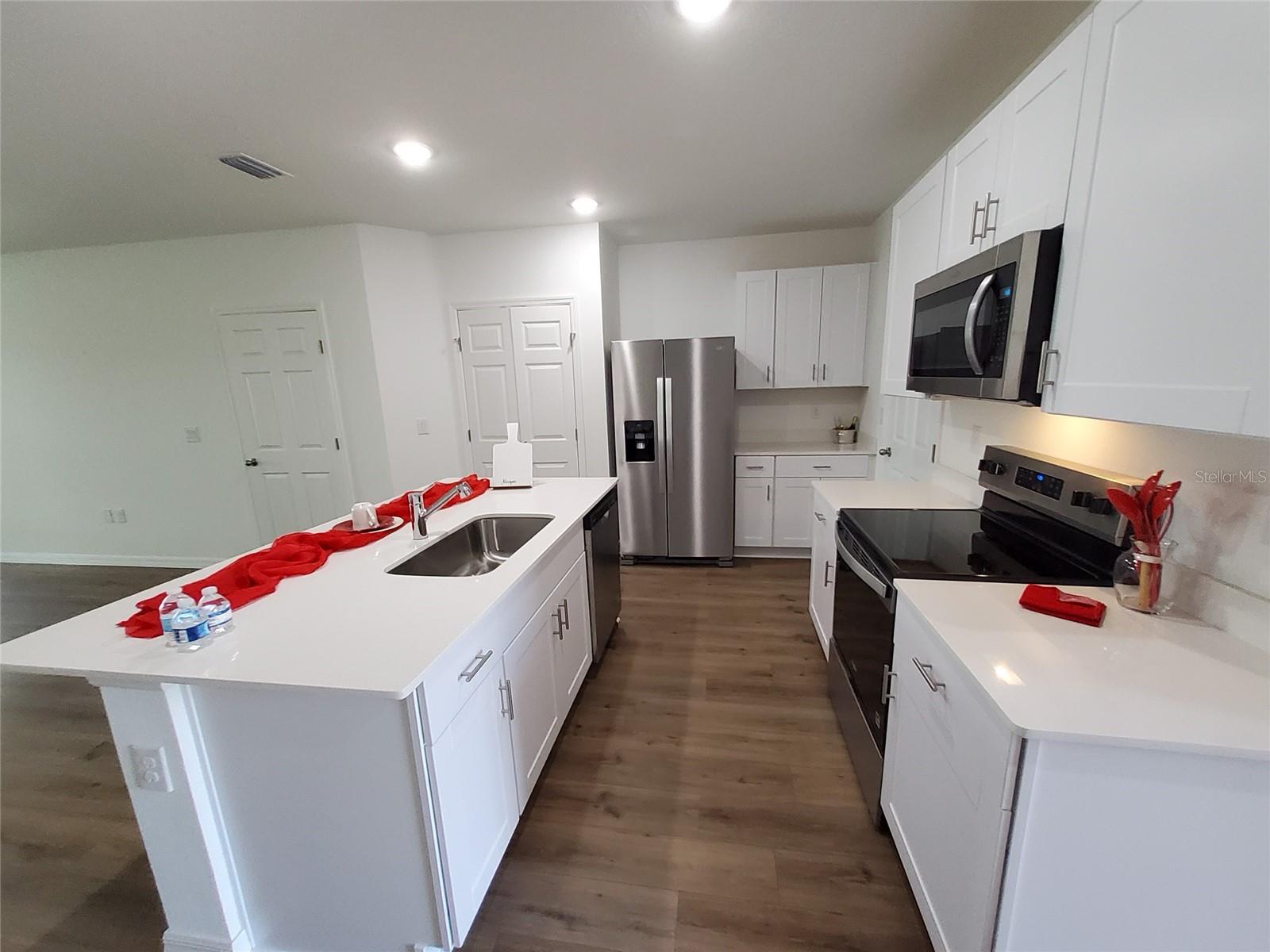 Image 5 of 27 For 3727 King Hill Drive