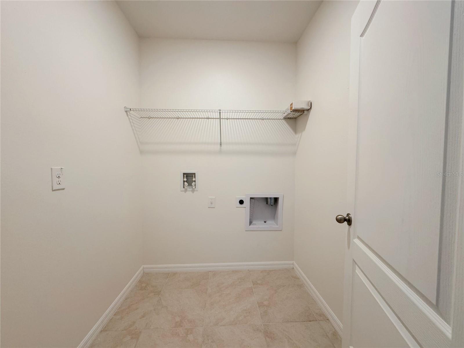 Image 17 of 39 For 1656 Bay Breeze Drive