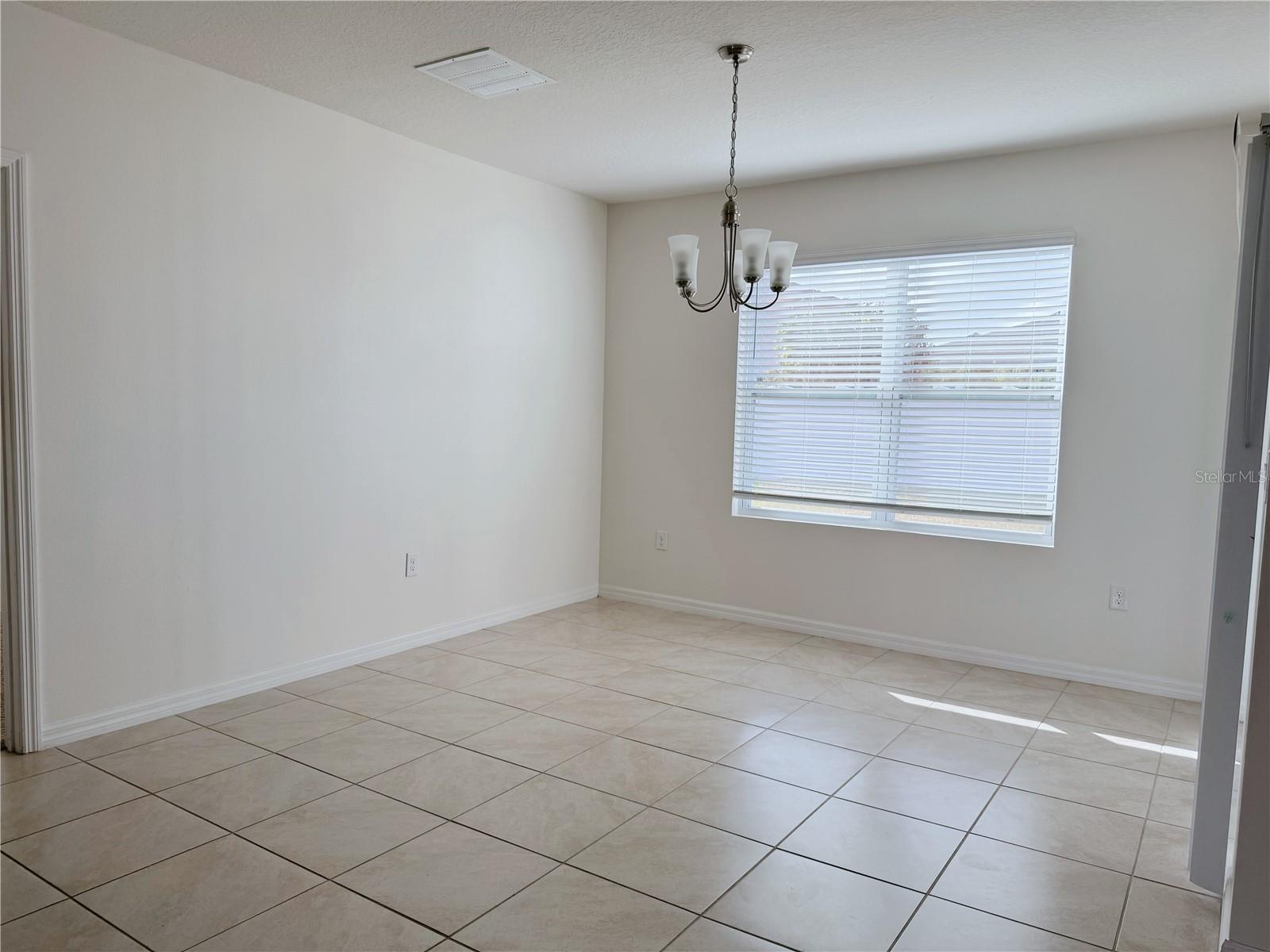 Image 24 of 39 For 1656 Bay Breeze Drive