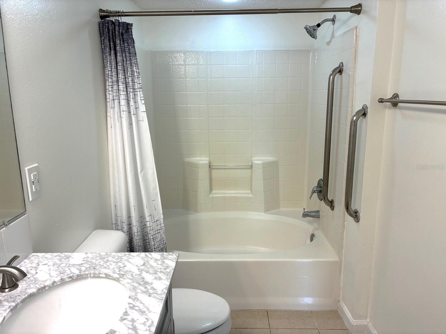 Image 19 of 33 For 12307 Lantana Park Lane 102