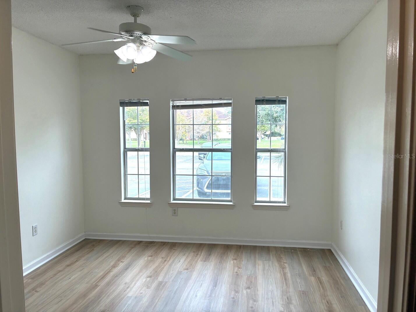 Image 23 of 33 For 12307 Lantana Park Lane 102