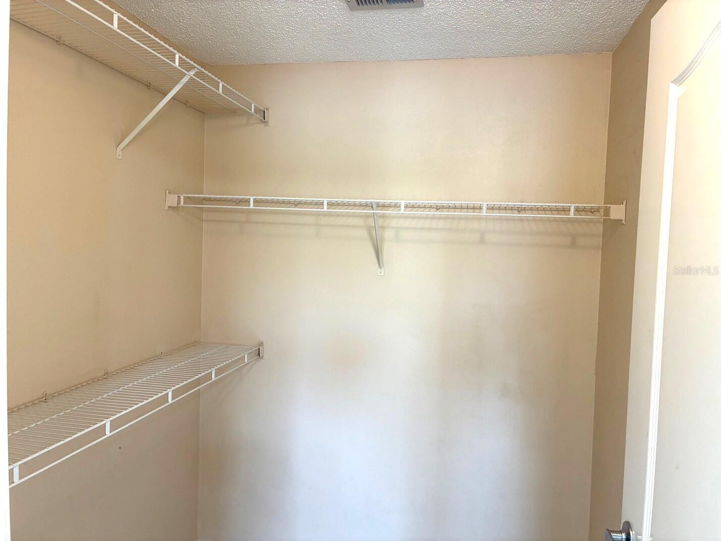 Image 24 of 33 For 12307 Lantana Park Lane 102