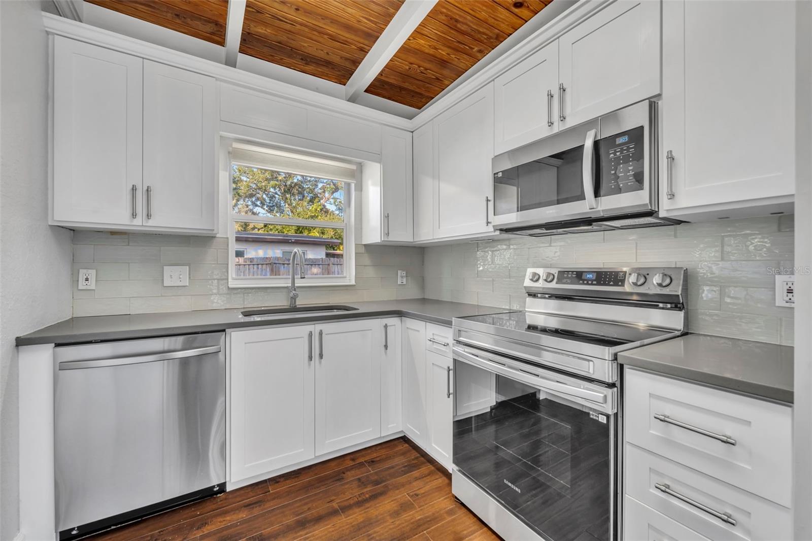 Image 17 of 29 For 2805 Northwood Boulevard