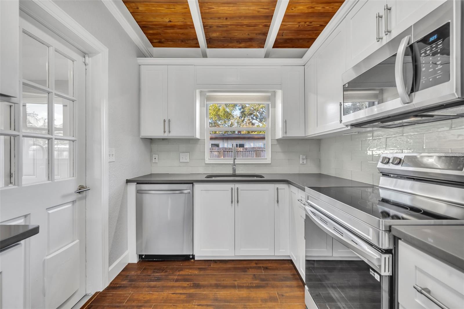 Image 20 of 29 For 2805 Northwood Boulevard