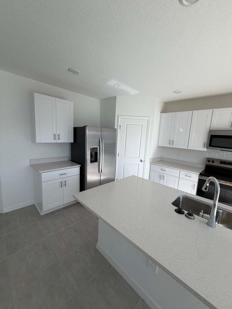 Image 13 of 26 For 4779 Yellow Elder Way