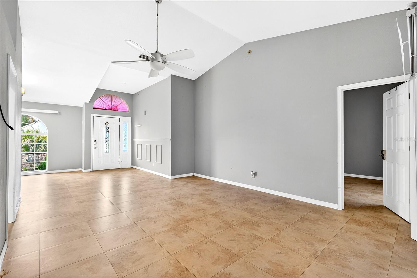 Image 13 of 41 For 7839 63rd Avenue Road