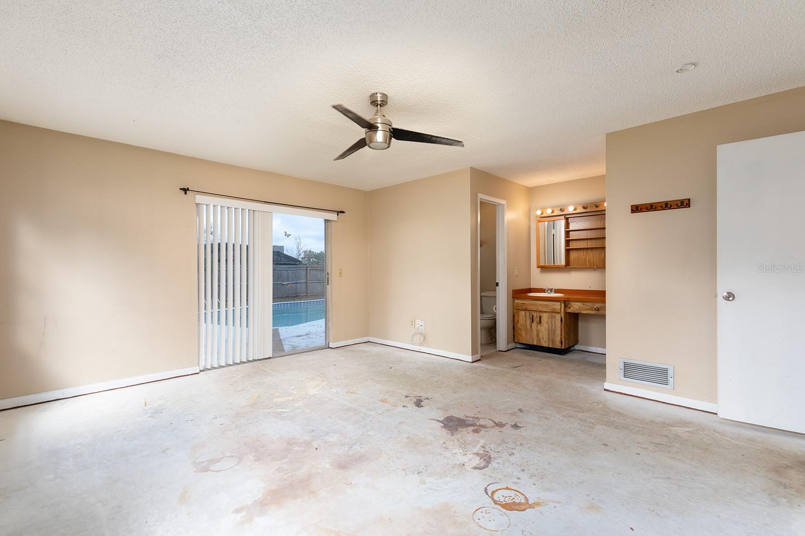 Image 16 of 22 For 1510 Kenlyn Drive