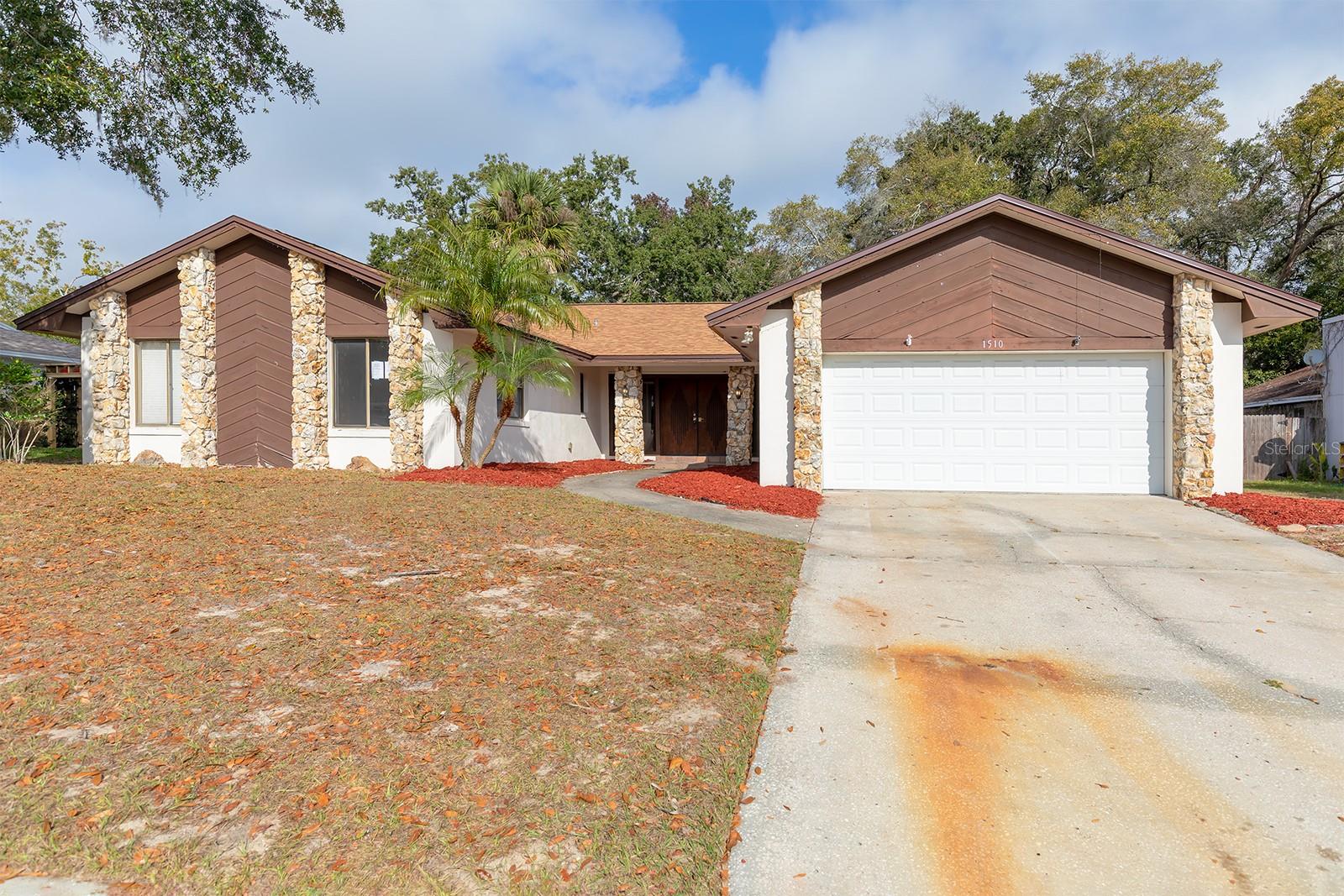 Image 3 of 22 For 1510 Kenlyn Drive