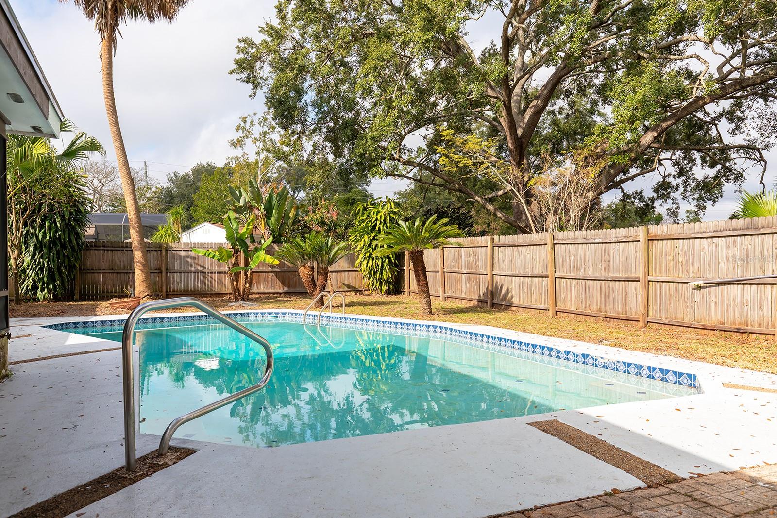 Image 5 of 22 For 1510 Kenlyn Drive