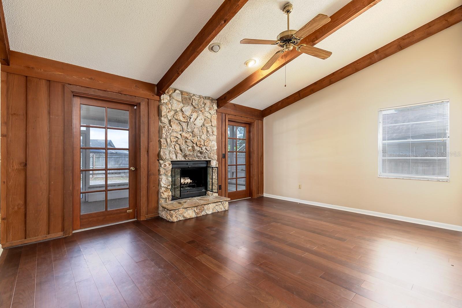 Image 9 of 22 For 1510 Kenlyn Drive