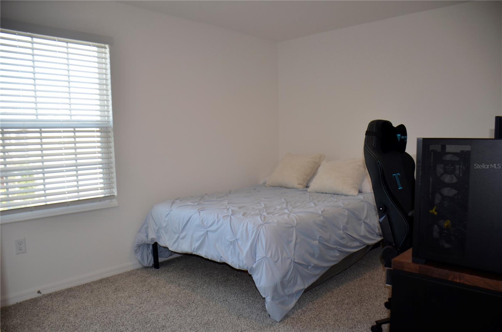 Image 26 of 45 For 6877 Wilson Hammock Avenue