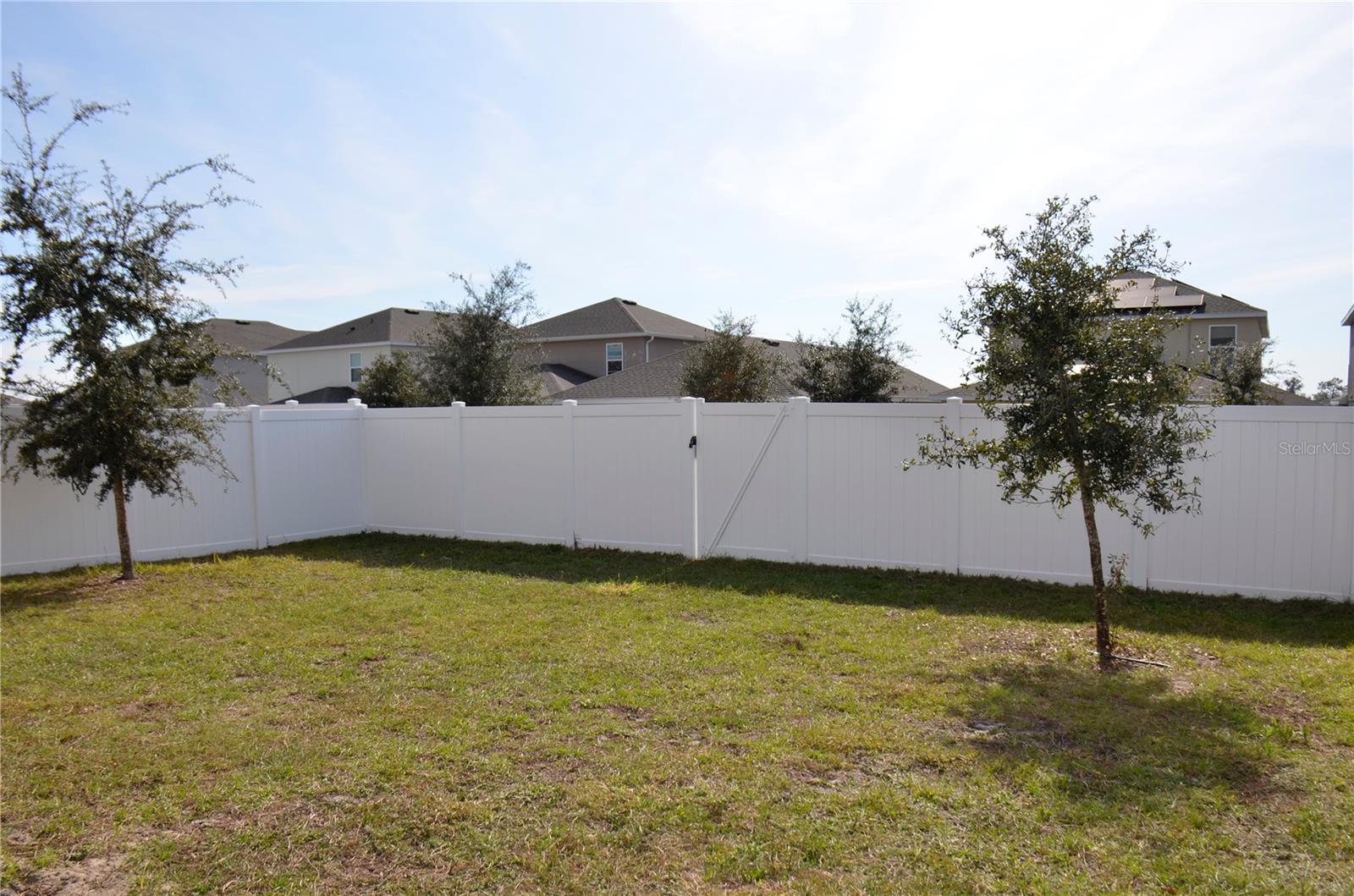 Image 37 of 45 For 6877 Wilson Hammock Avenue