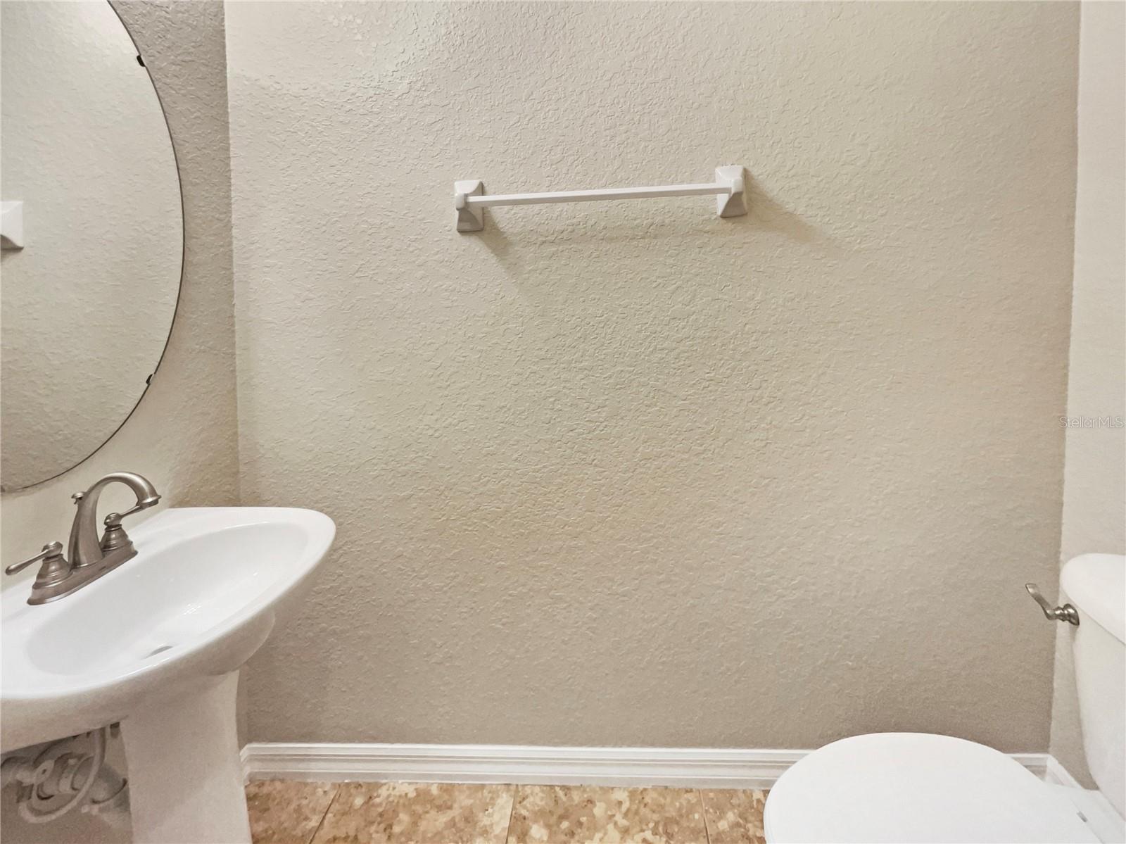 Image 16 of 19 For 1123 Chervil Drive