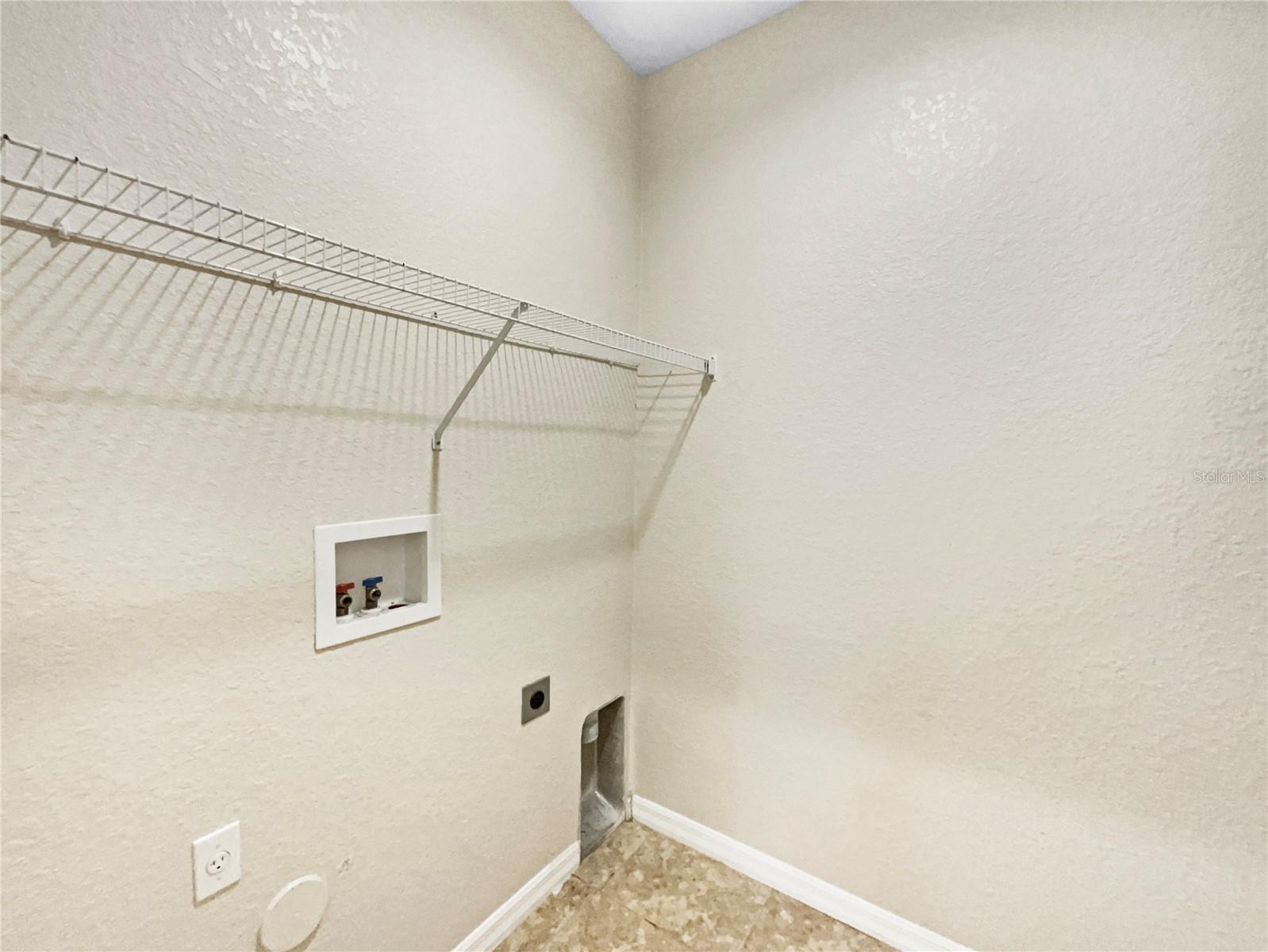 Image 17 of 19 For 1123 Chervil Drive