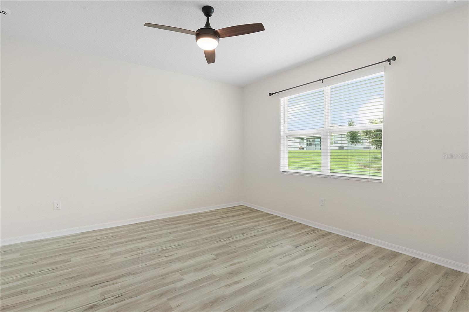 Image 22 of 33 For 5420 Sunshine Drive