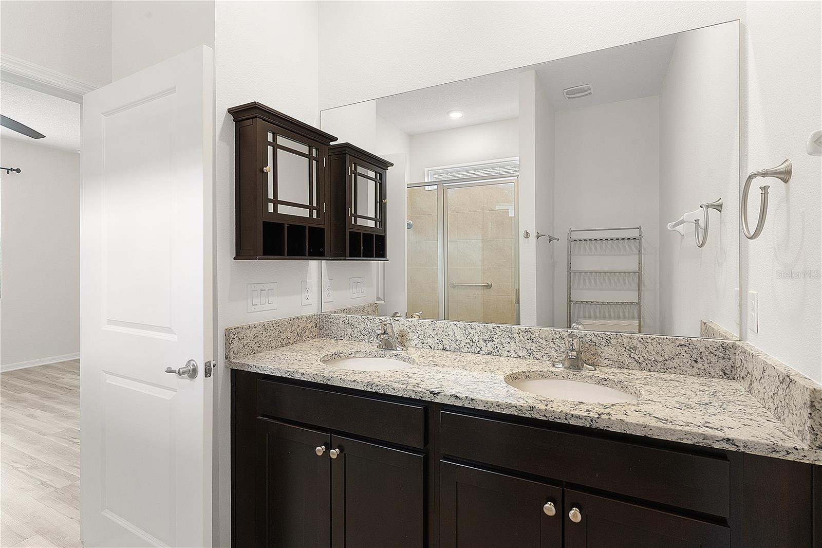 Image 27 of 33 For 5420 Sunshine Drive