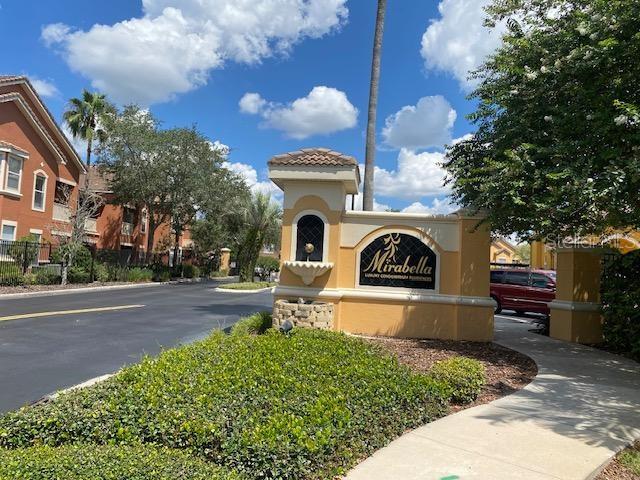 Image 2 of 12 For 8849 Villa View Circle 203