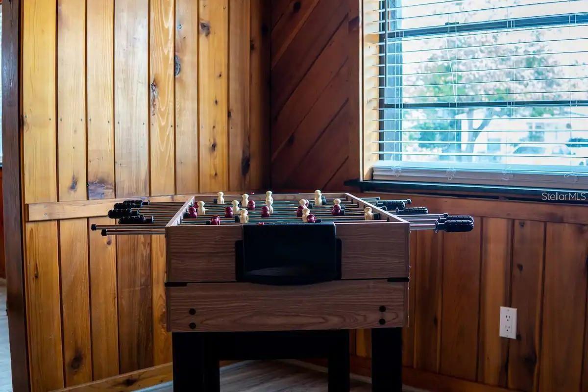 Image 22 of 33 For 1118 Overdale Street