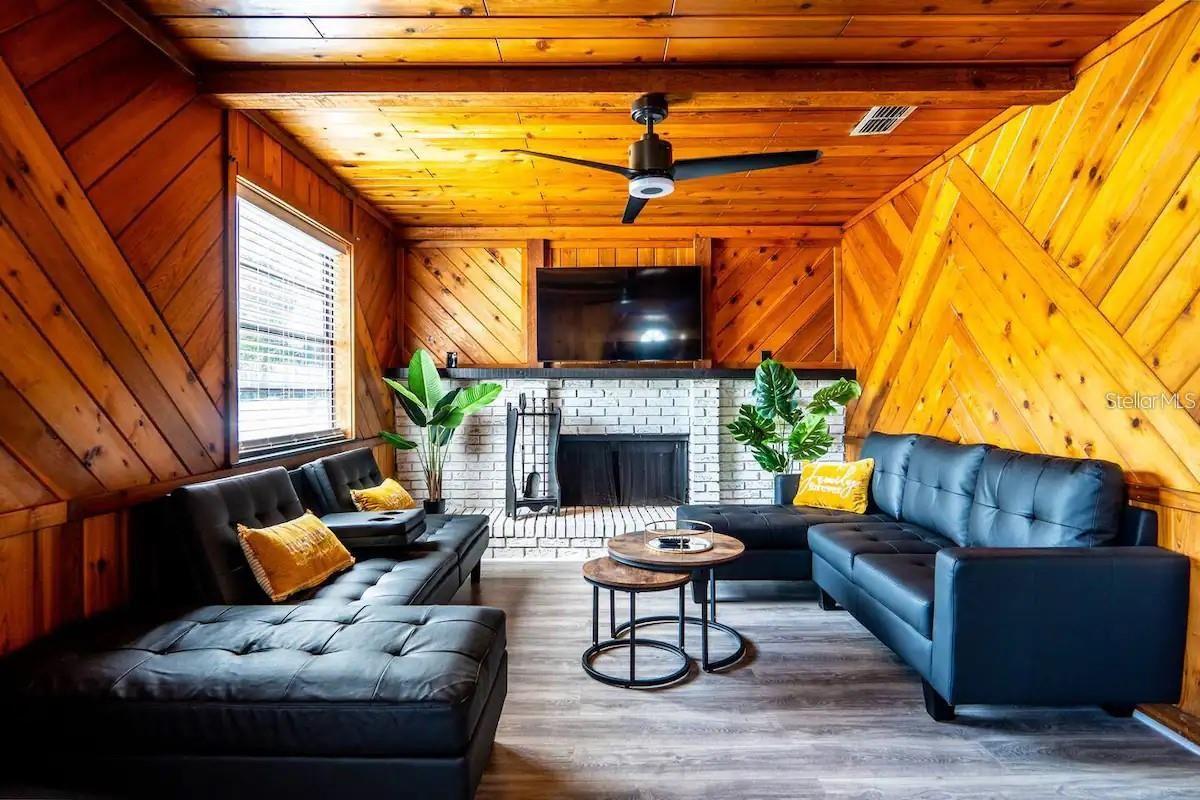 Image 6 of 33 For 1118 Overdale Street