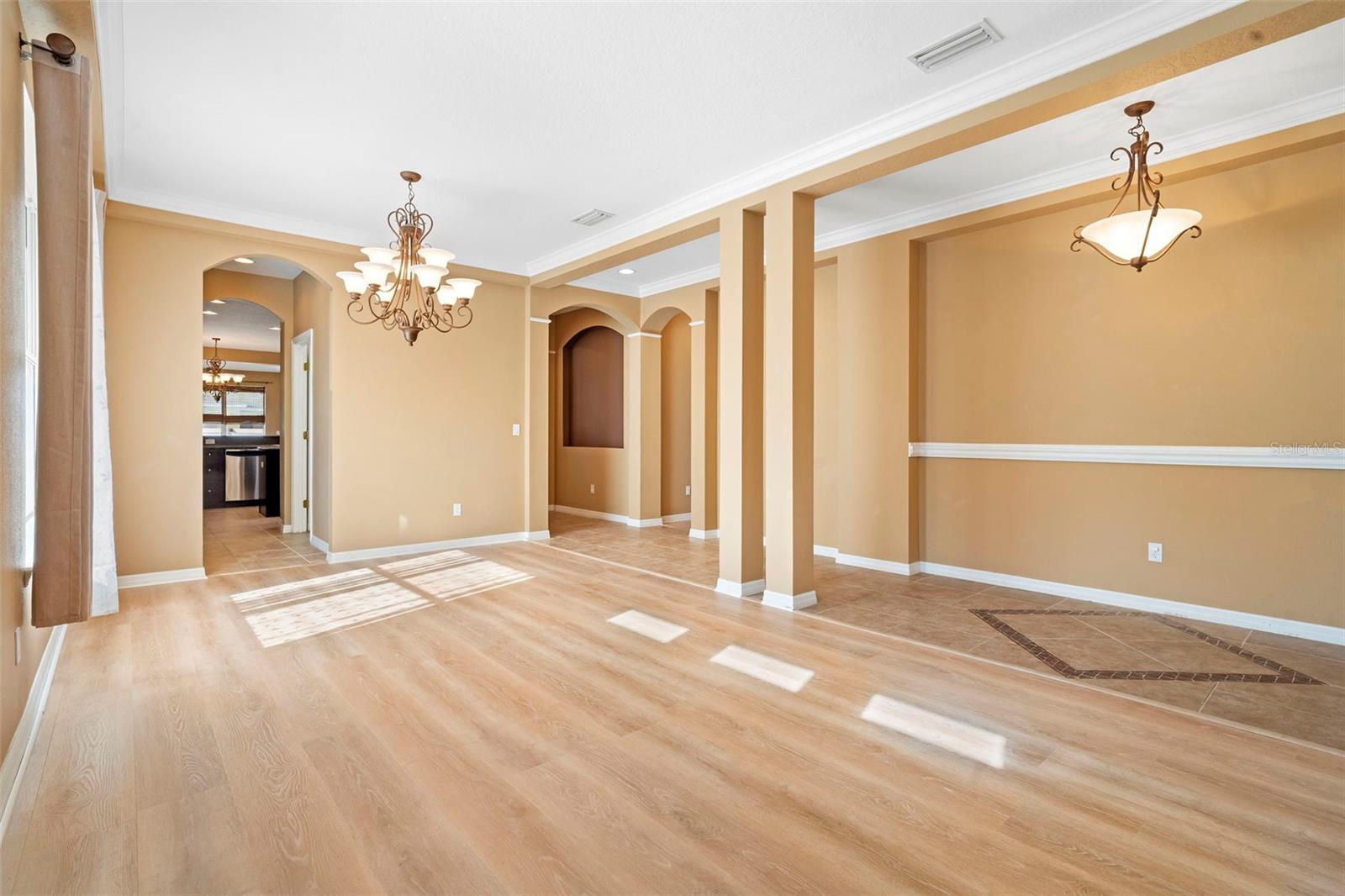 Image 16 of 56 For 6718 Romney Lane