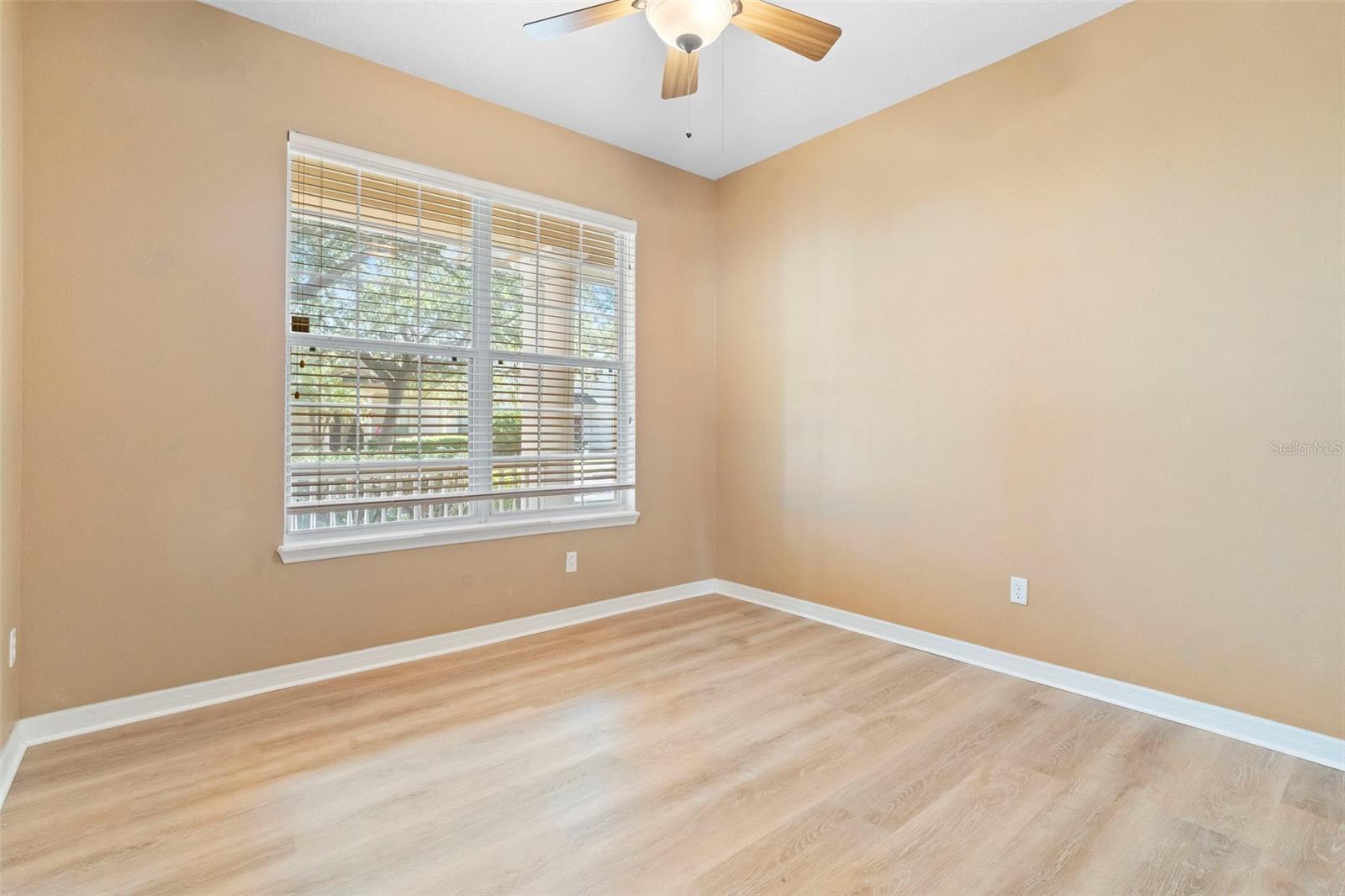 Image 20 of 56 For 6718 Romney Lane