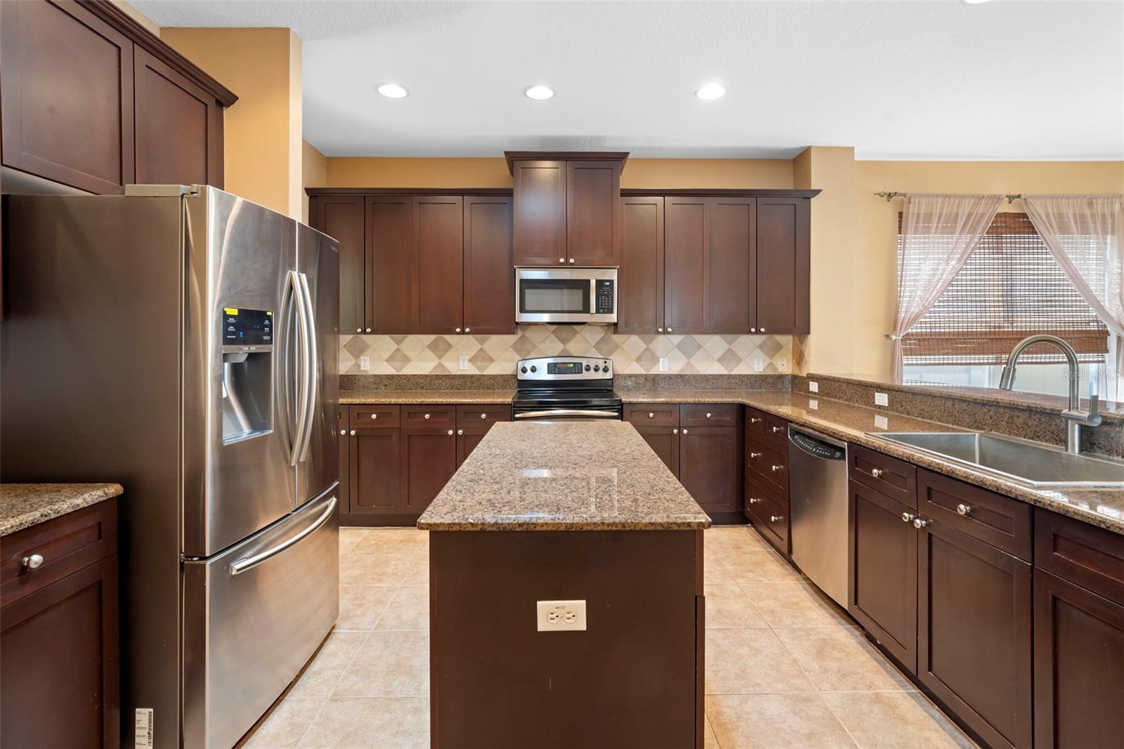 Image 32 of 56 For 6718 Romney Lane