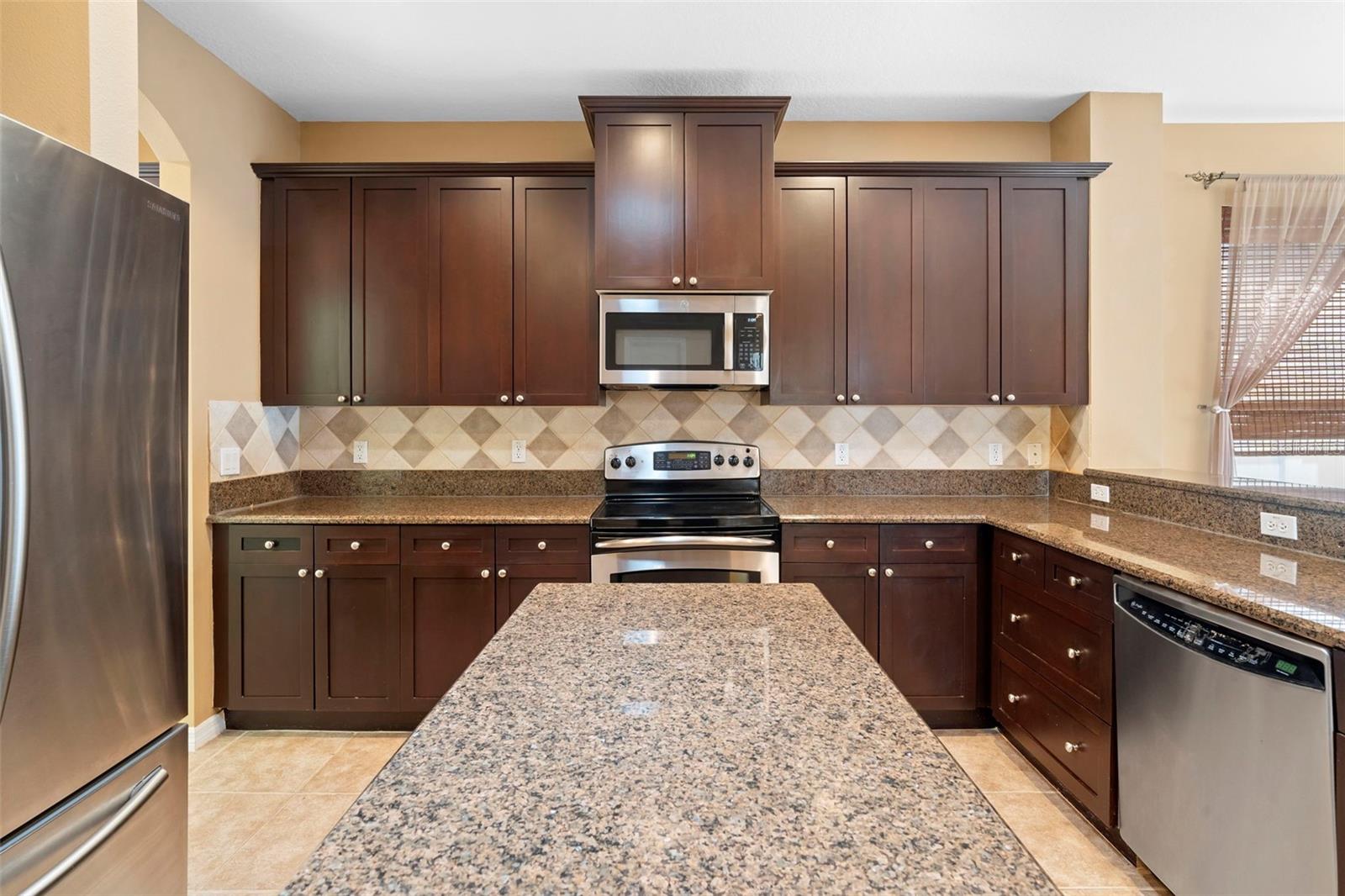 Image 33 of 56 For 6718 Romney Lane