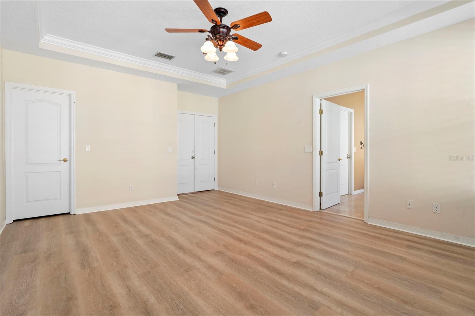 Image 39 of 56 For 6718 Romney Lane