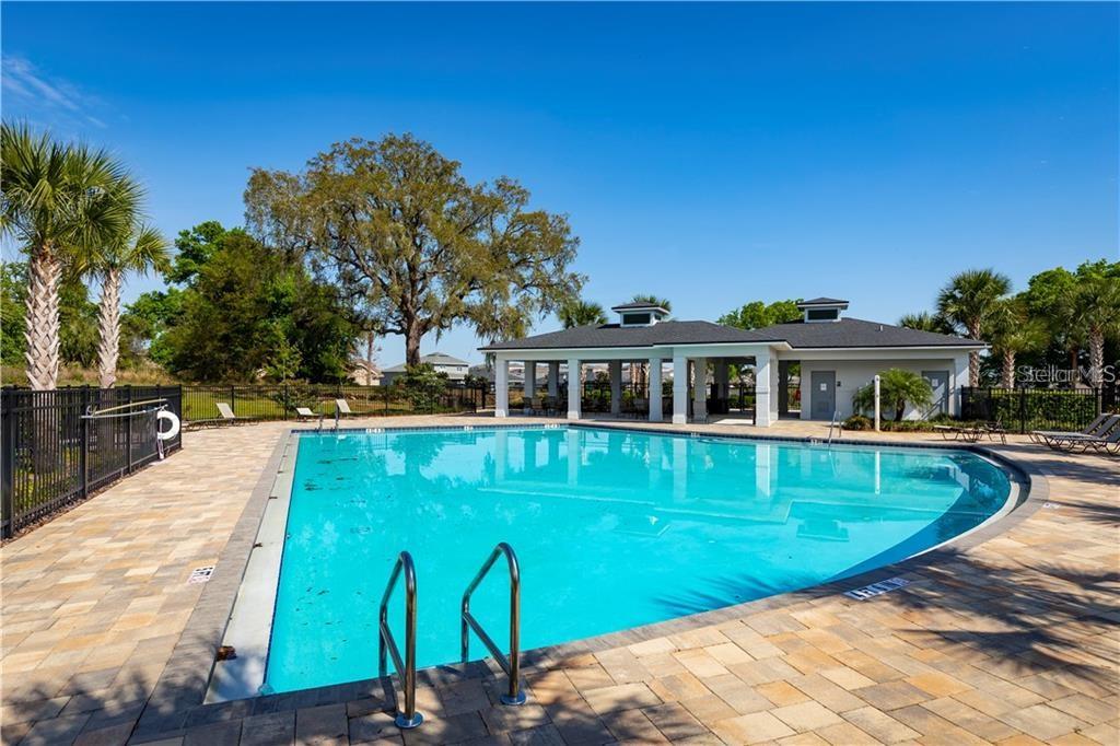 Image 23 of 25 For 17014 Crestmont Boulevard