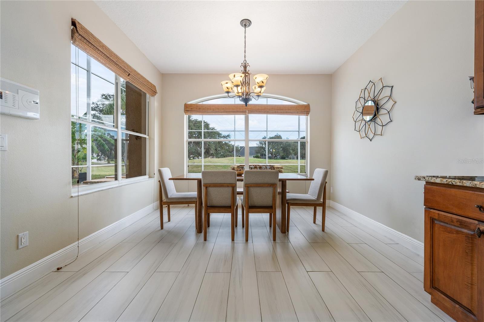 Image 10 of 34 For 1524 The Oaks Boulevard