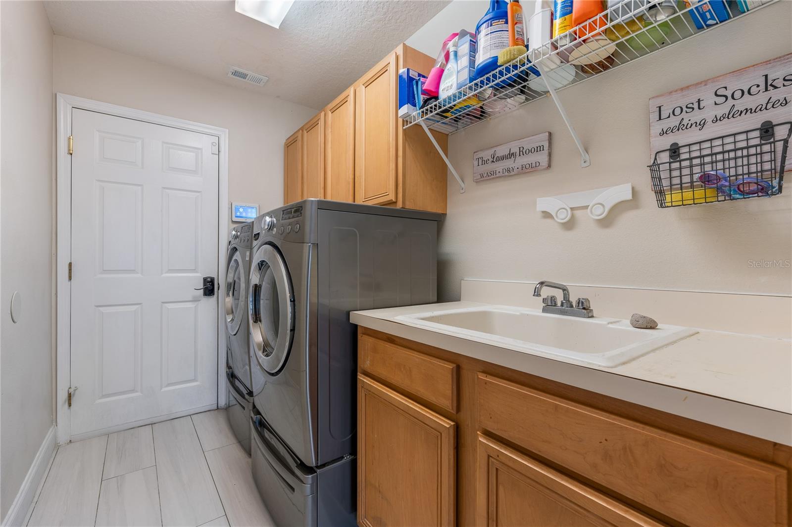 Image 14 of 34 For 1524 The Oaks Boulevard