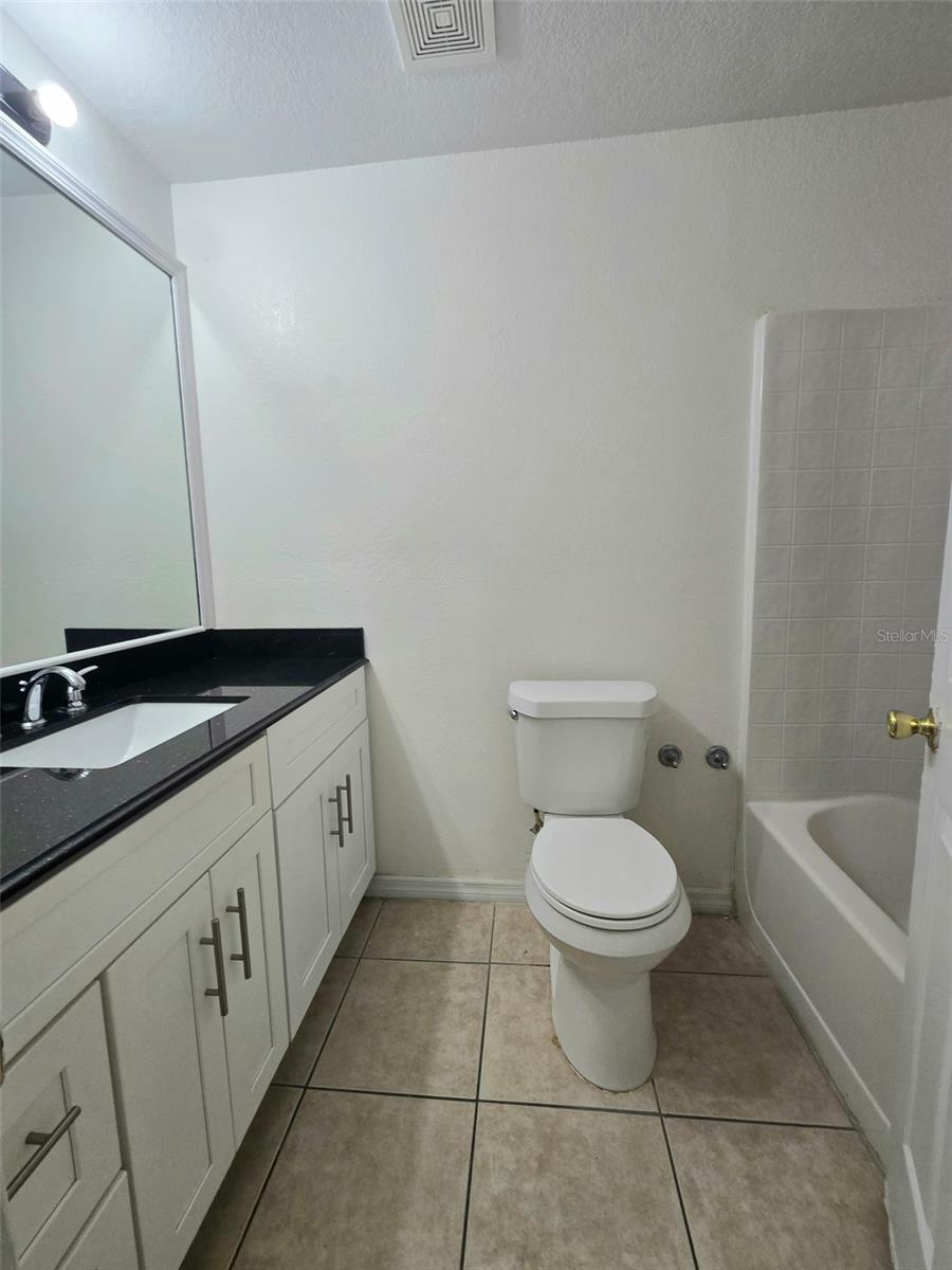 Image 10 of 17 For 737 Bittern Lane