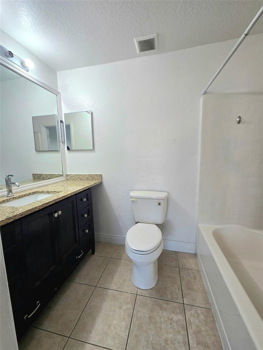 Image 13 of 17 For 737 Bittern Lane