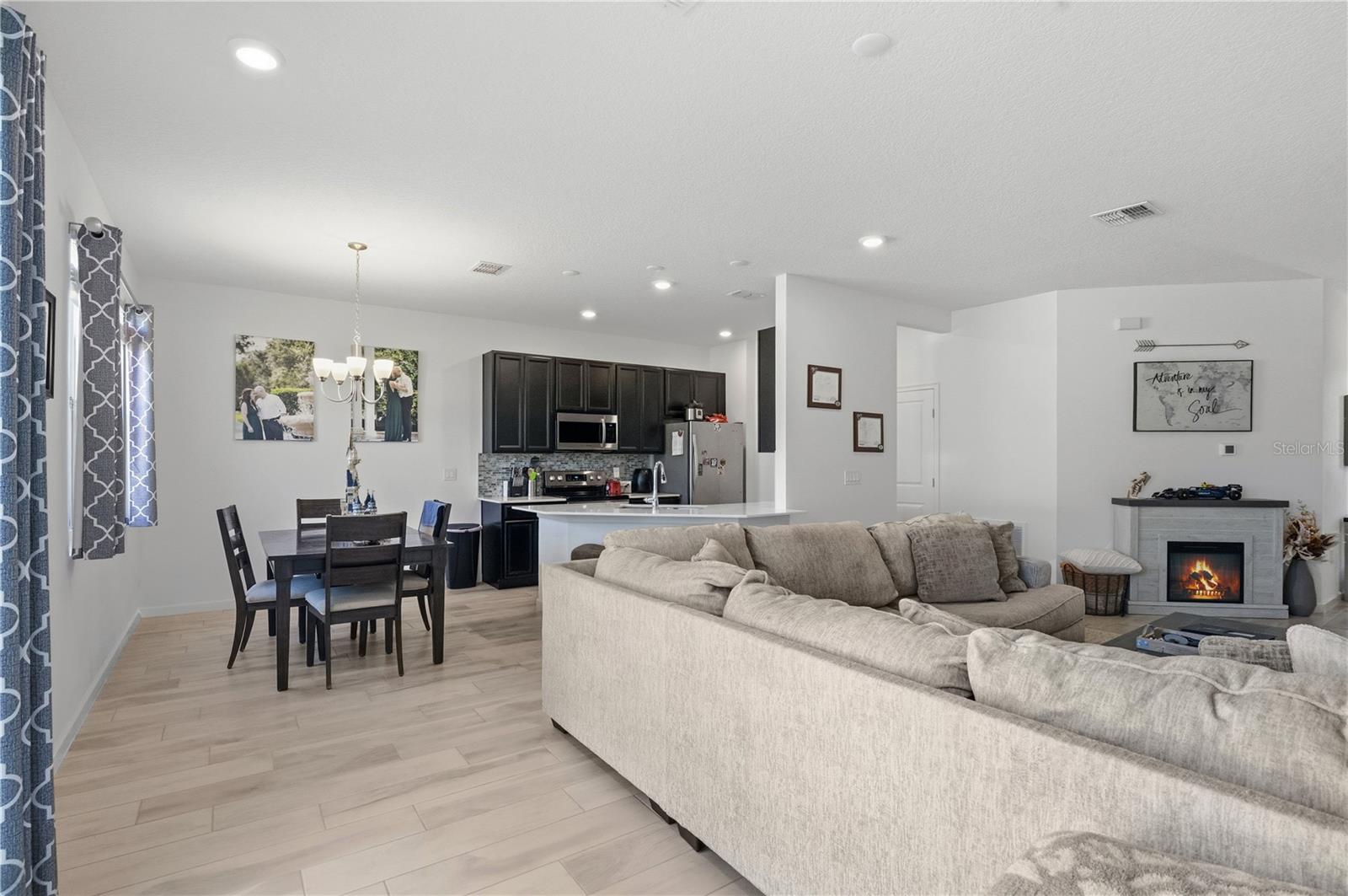 Image 10 of 31 For 2905 Bluestem Lane