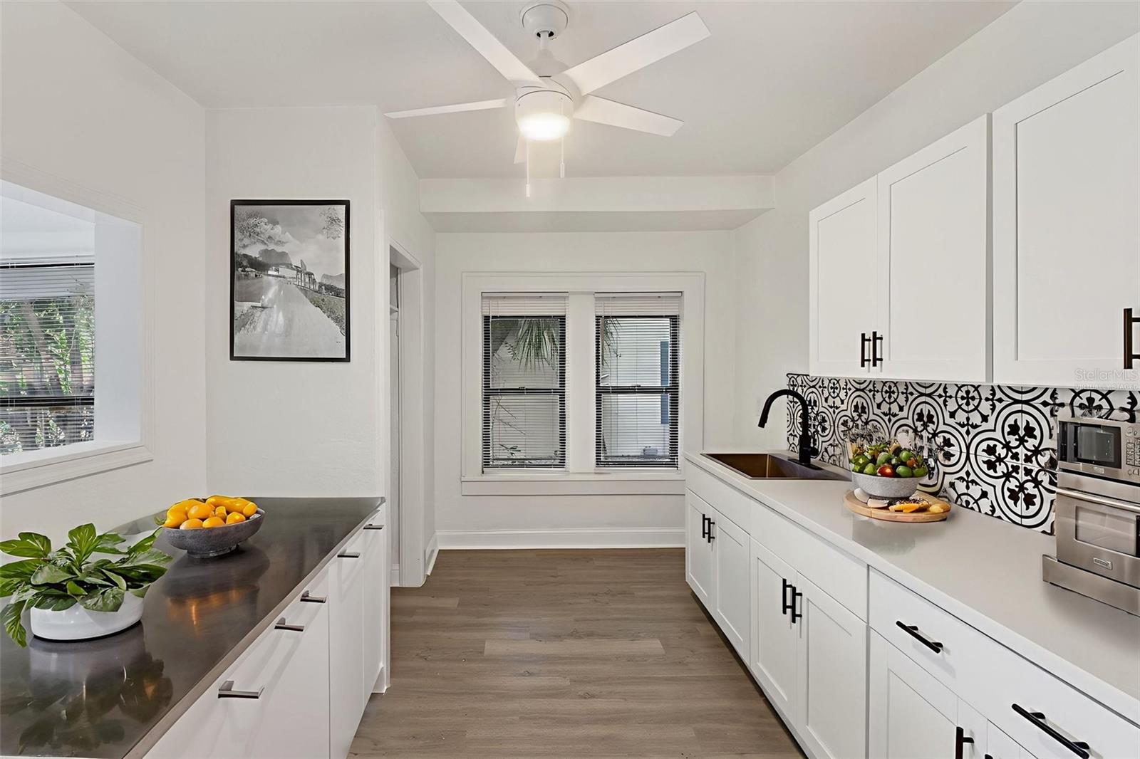 Image 20 of 71 For 96 Esther Street