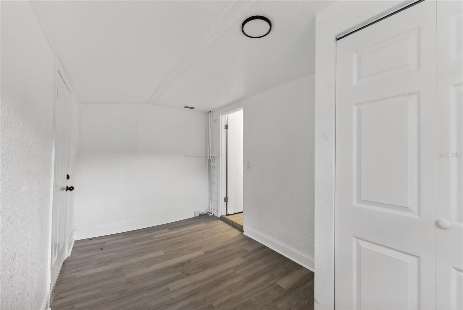 Image 45 of 71 For 96 Esther Street