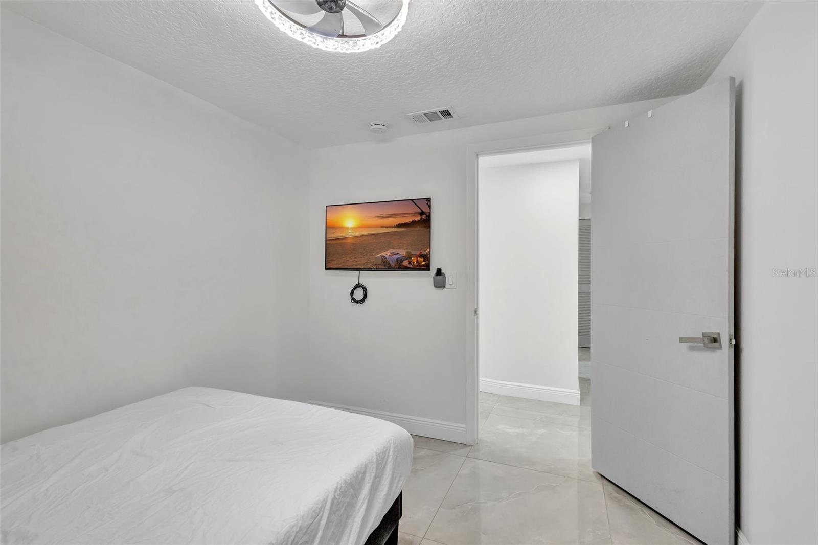 Image 13 of 37 For 217 Marina Drive