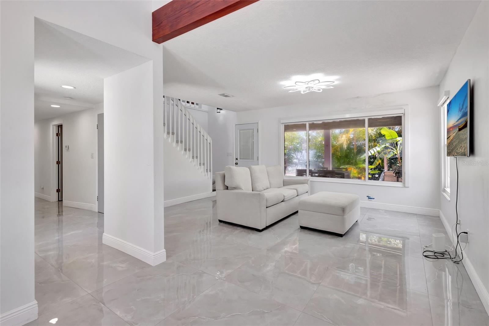 Image 7 of 37 For 217 Marina Drive