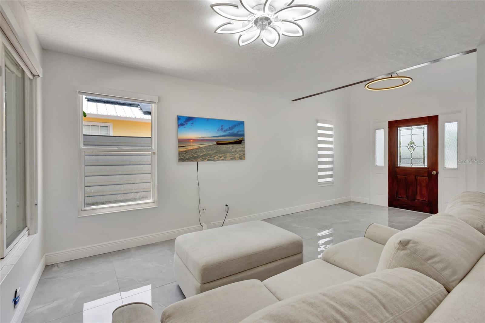 Image 9 of 37 For 217 Marina Drive