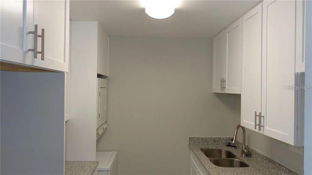 Image 6 of 13 For 3060 George Mason Avenue 10c